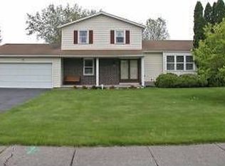 34 Glenside Way, Rochester, NY 14612