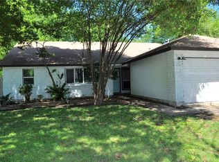 100 Cloudview Dr #B, Austin, TX 78745