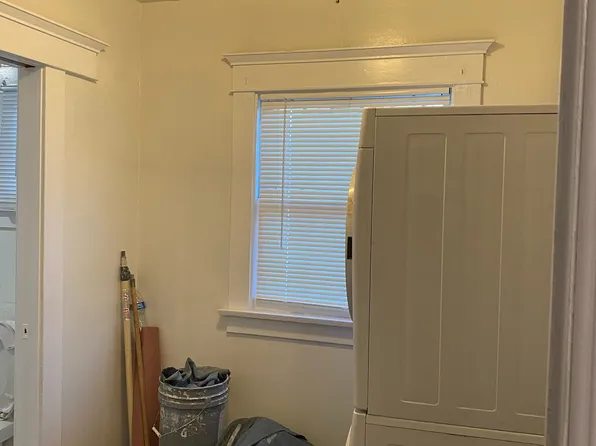 349 E Sunset St, Long Beach, CA 90805