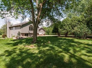 2003 68th St NW, Rochester, MN 55901