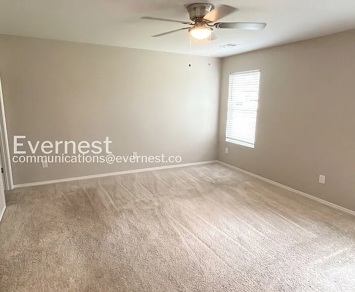 500 Margaret Ln — Photo 6