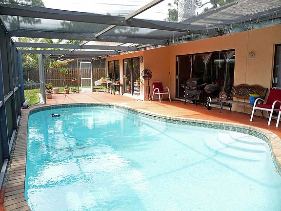 Exterior Back & Pool