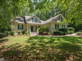 155 Alford Dr, Fayetteville, GA 30215