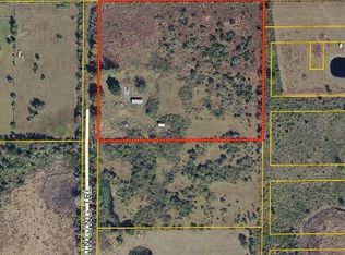 1910 Swinging Trl NW, Labelle, FL 33935