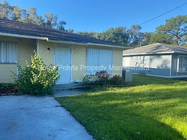 3 bed, 2.0 bath, 957 sqft, $1,450 — Photo 1
