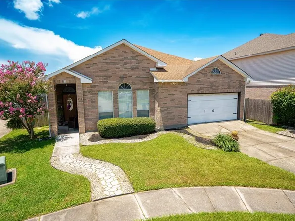 157 Barnes Ct, Gretna, LA 70056
