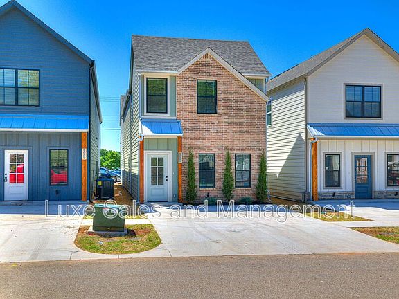 2nd image of 612 W 2nd St #110