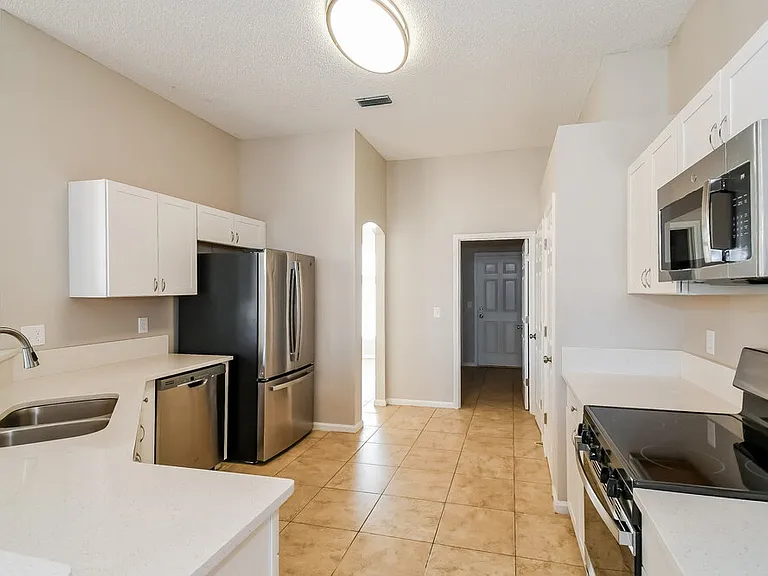 3948 Heavenside Ct — Photo 7