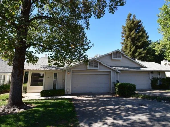 2249 Country Villa Ct, Auburn, CA 95603
