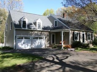 125 Winthrop St, Medway, MA 02053