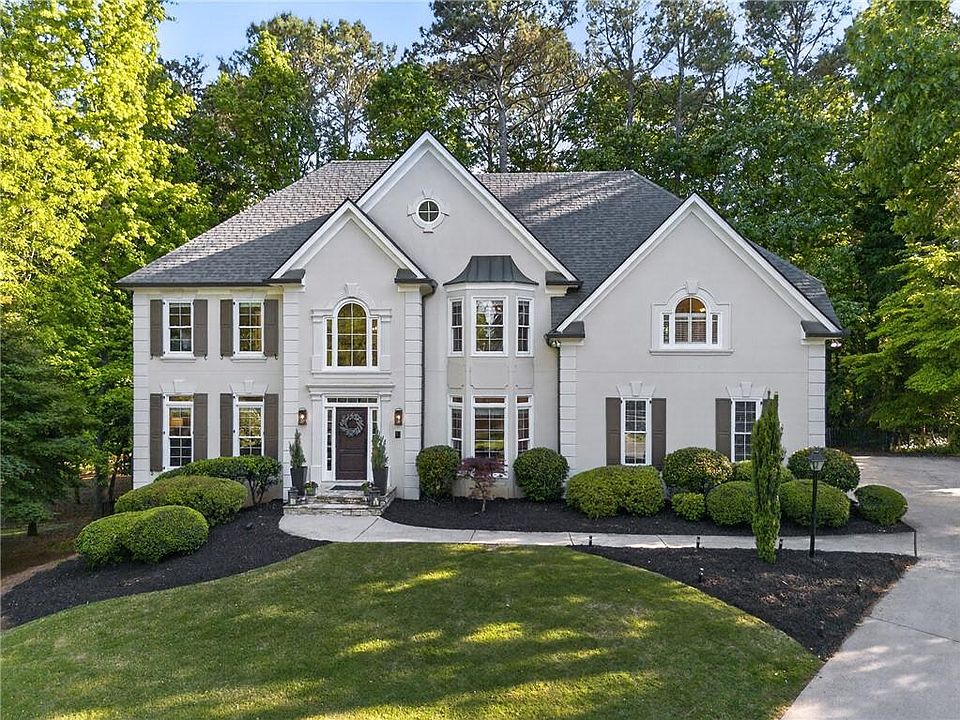 1st image of 880 Hampton Bluff Dr