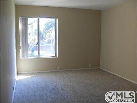 5th image of 4600 Lamont St Unit 4-217
