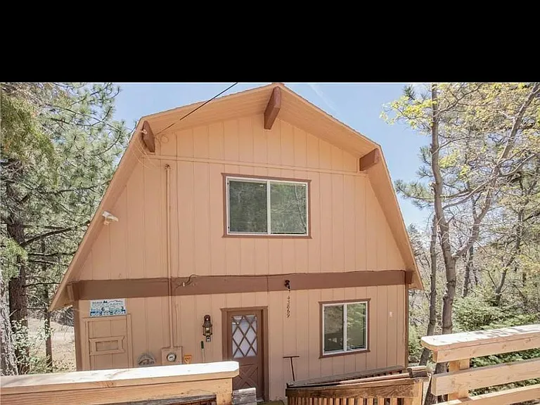 Mendocino Dr — Photo 29