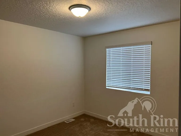 642 W Frost St #1 — Photo 5