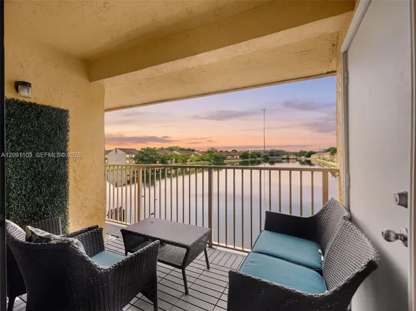 400 NW 214th St APT 203, Miami Gardens, FL 33169