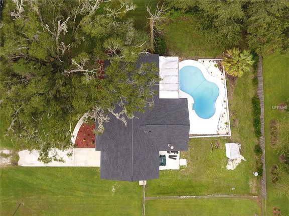 2nd image of 13804 W Meadow Oaks Dr