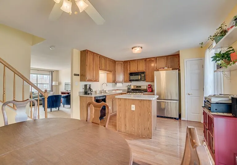 206 Dundee Pl — Photo 12