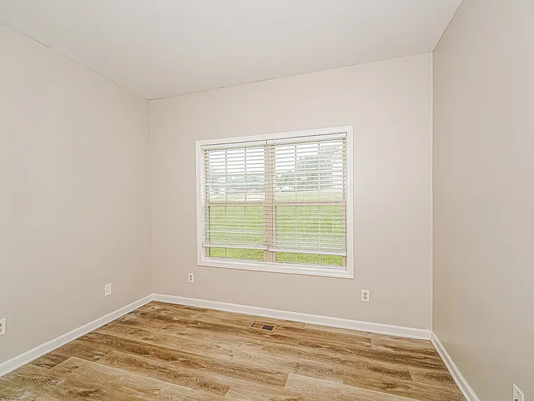 310 Hidden Ridge Dr — Photo 15