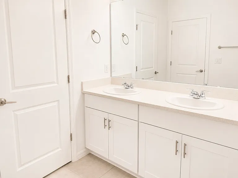 4434 Petunia St — Photo 7