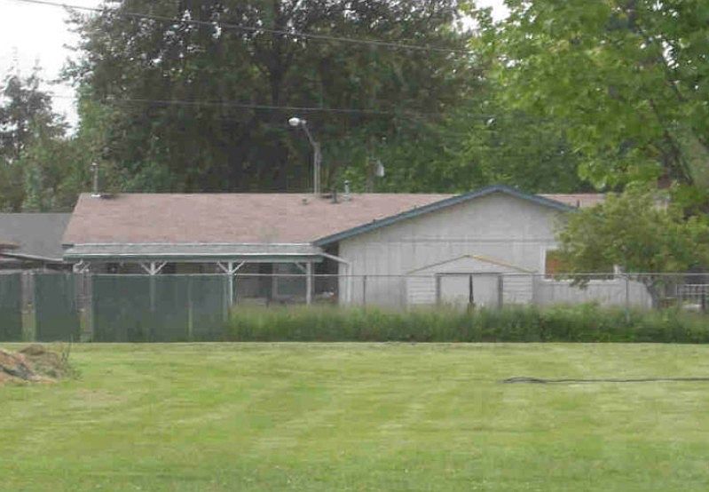 2nd image of 3515 Chicago St SE