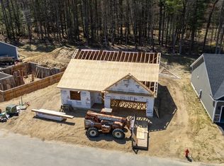 5 Nicols Way, Easthampton, MA 01027