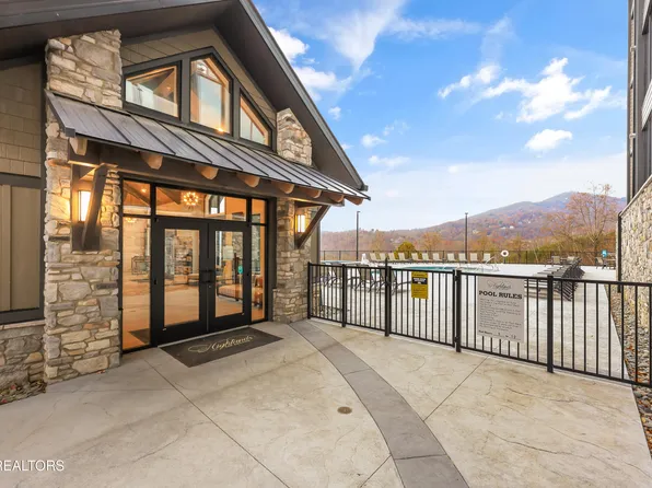 855 Campbell Lead Rd #501, Gatlinburg, TN 37738