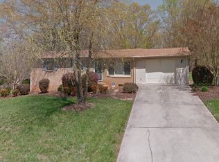 839 Howard Ave, Gastonia, NC 28054