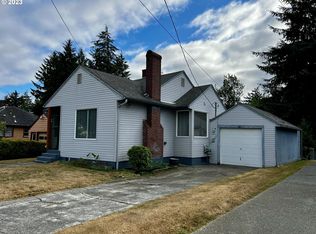 1108 Winsor Ave, North Bend, OR 97459