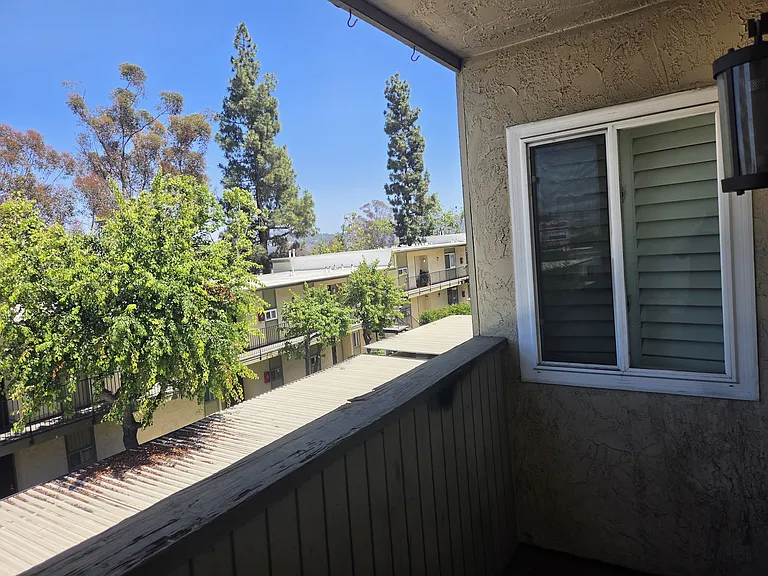 196 S Pierce St #196 — Photo 2