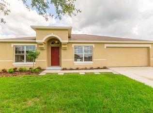 8335 Greystone Dr, Lakeland, FL 33810
