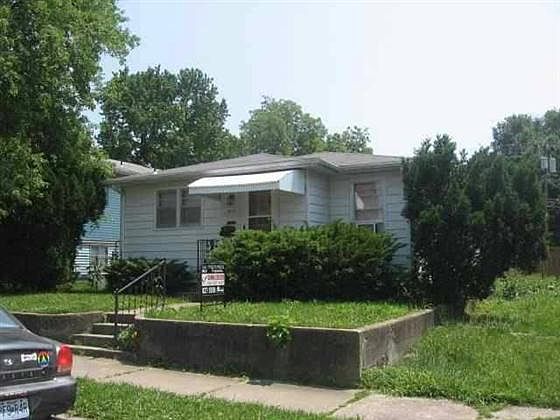 2nd image of 505 W 3rd St