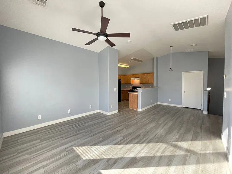 6532 Charlie Chaplin Ave #101 — Photo 9