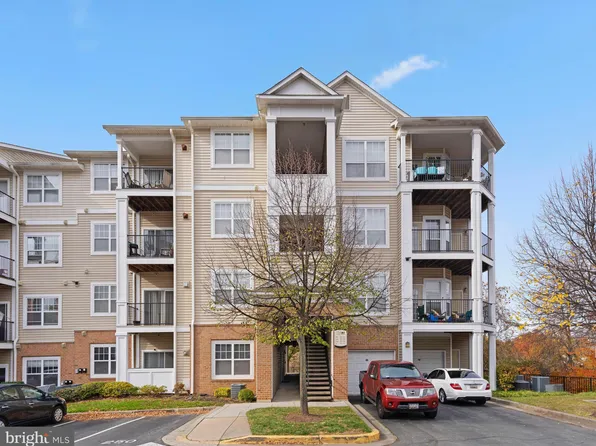 13506 Derry Glen Ct APT 103, Germantown, MD 20874