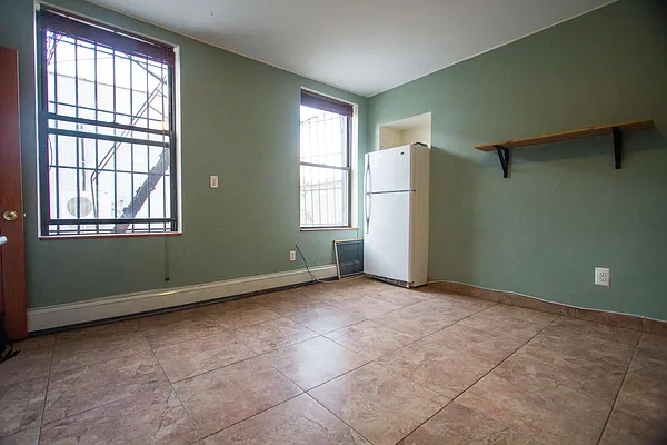 Rented by Nooklyn NYC LLC | media 14