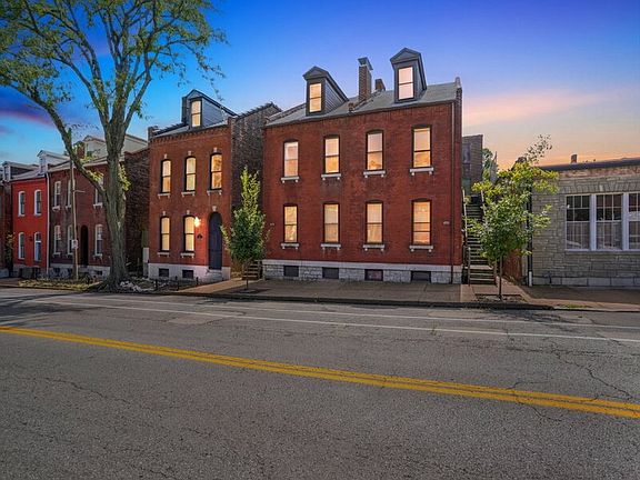 5th image of 1014 Russell Blvd #B