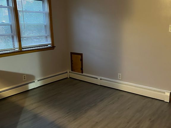 2nd image of 5959 S Artesian Ave Unit 1