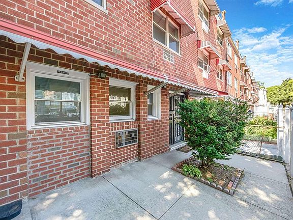 4th image of 3623 Olinville Ave #1