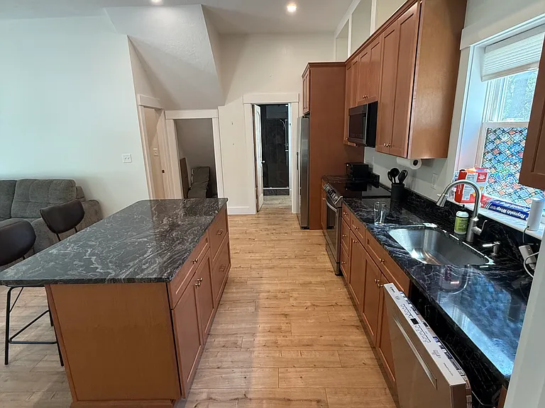 60 Mill Rd #A — Photo 3