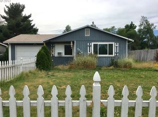 3076 Wy East Rd, Hood River, OR 97031