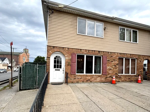 (undisclosed Address), Staten Island, NY 10302