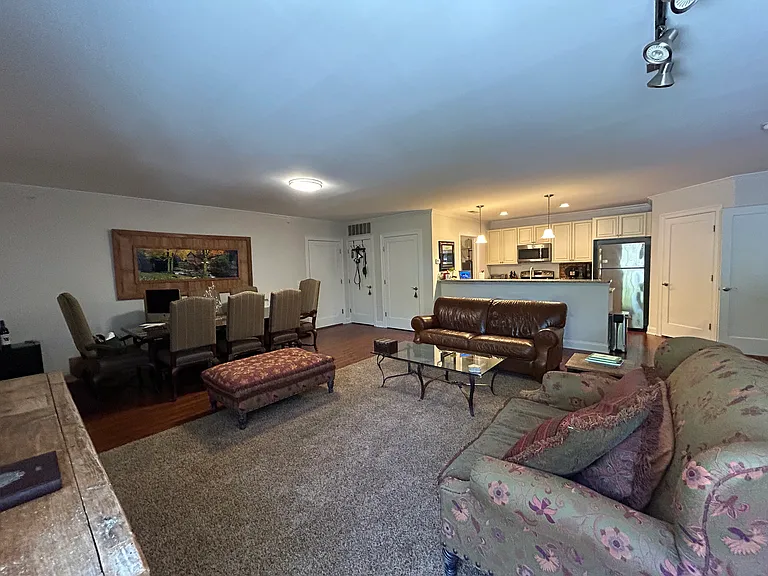 593 Main St #303 — Photo 5