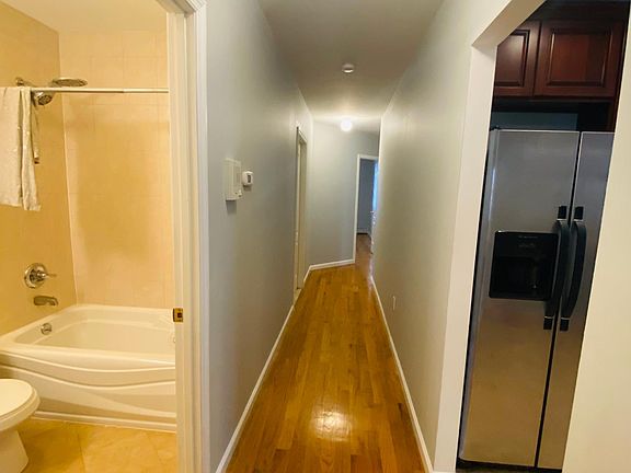 4th image of 49 Bay 29th St #1F