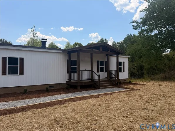 320 Agee Ln, Cumberland, VA 23040