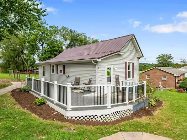 212 Dunbar Ave, Dublin, VA 24084