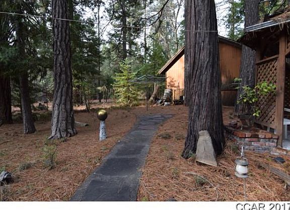 5th image of 19780 Pine Dr E