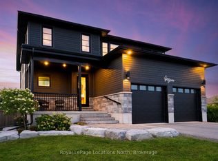 49 Stanley St, Collingwood, ON L9Y0G7