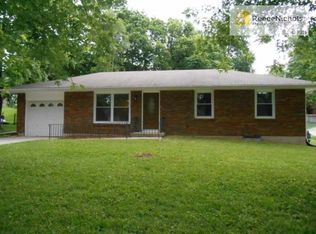 1605 N Rogers St, Independence, MO 64050