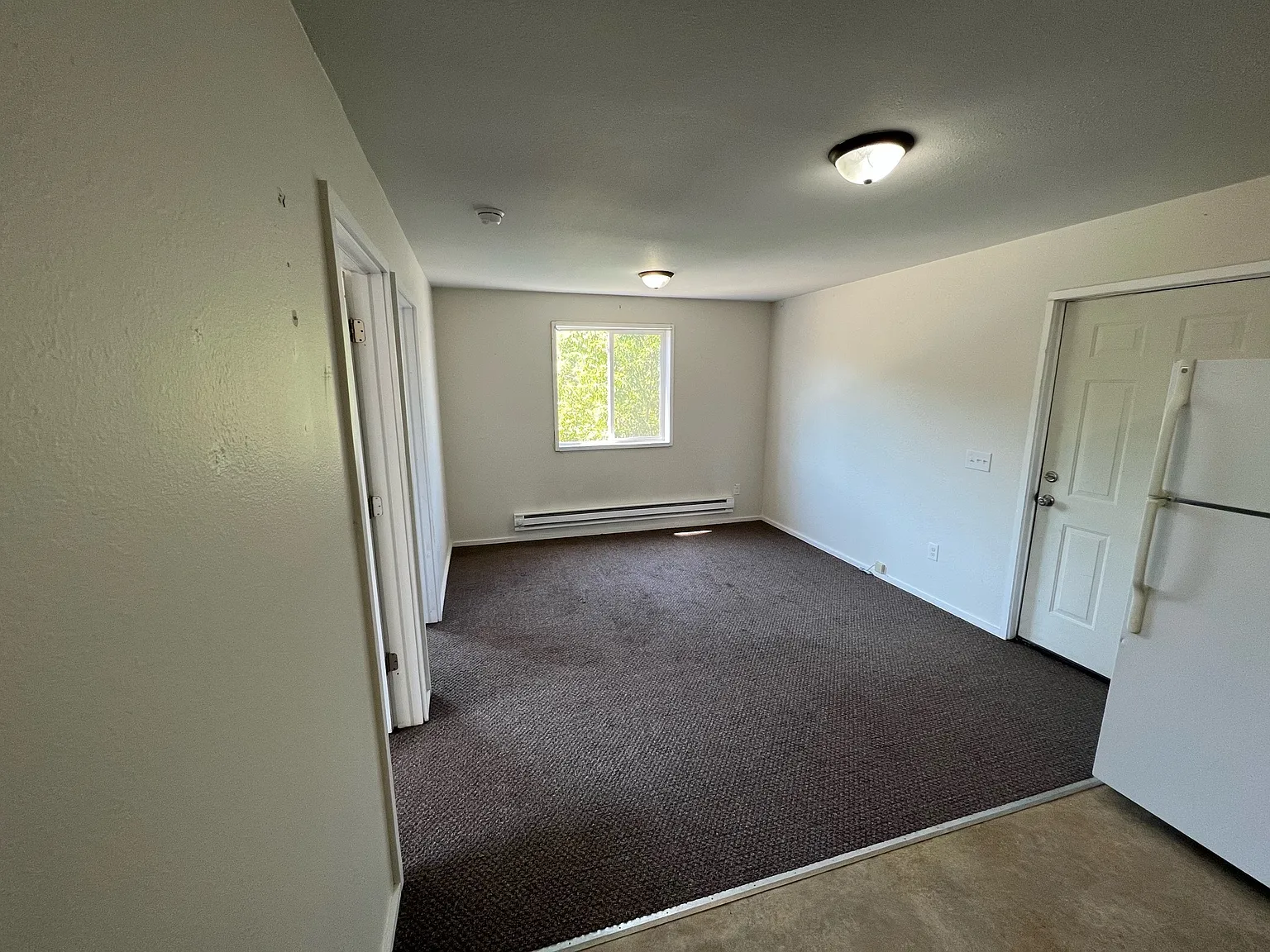 204 2nd Street Southeast- HC - 4 — Photo 4