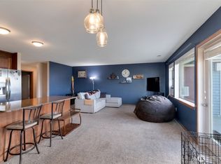 Waterside Condominiums, Oak Harbor, WA 98277