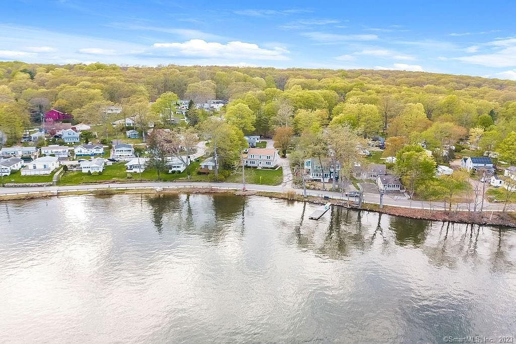 9 Lake Dr, East Hampton, CT 06424 Zillow